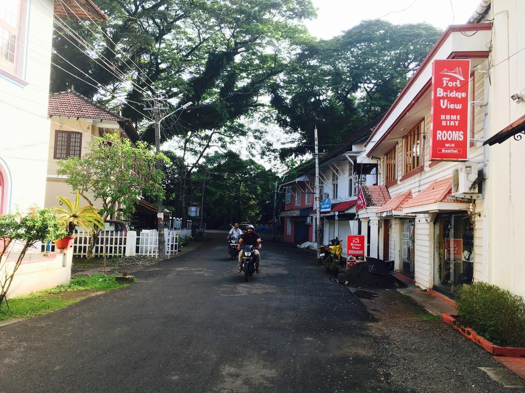 Fort Bridge View Kochi Exterior photo